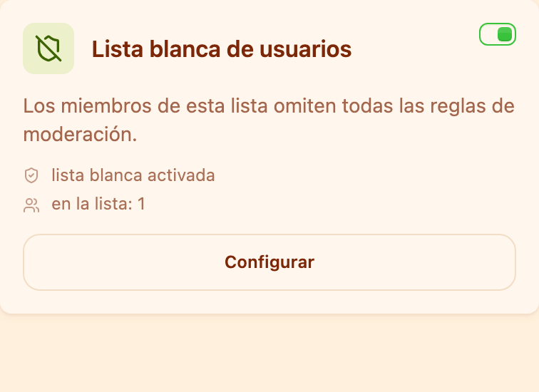 La tarjeta «Lista blanca de usuarios» en la sección Moderación